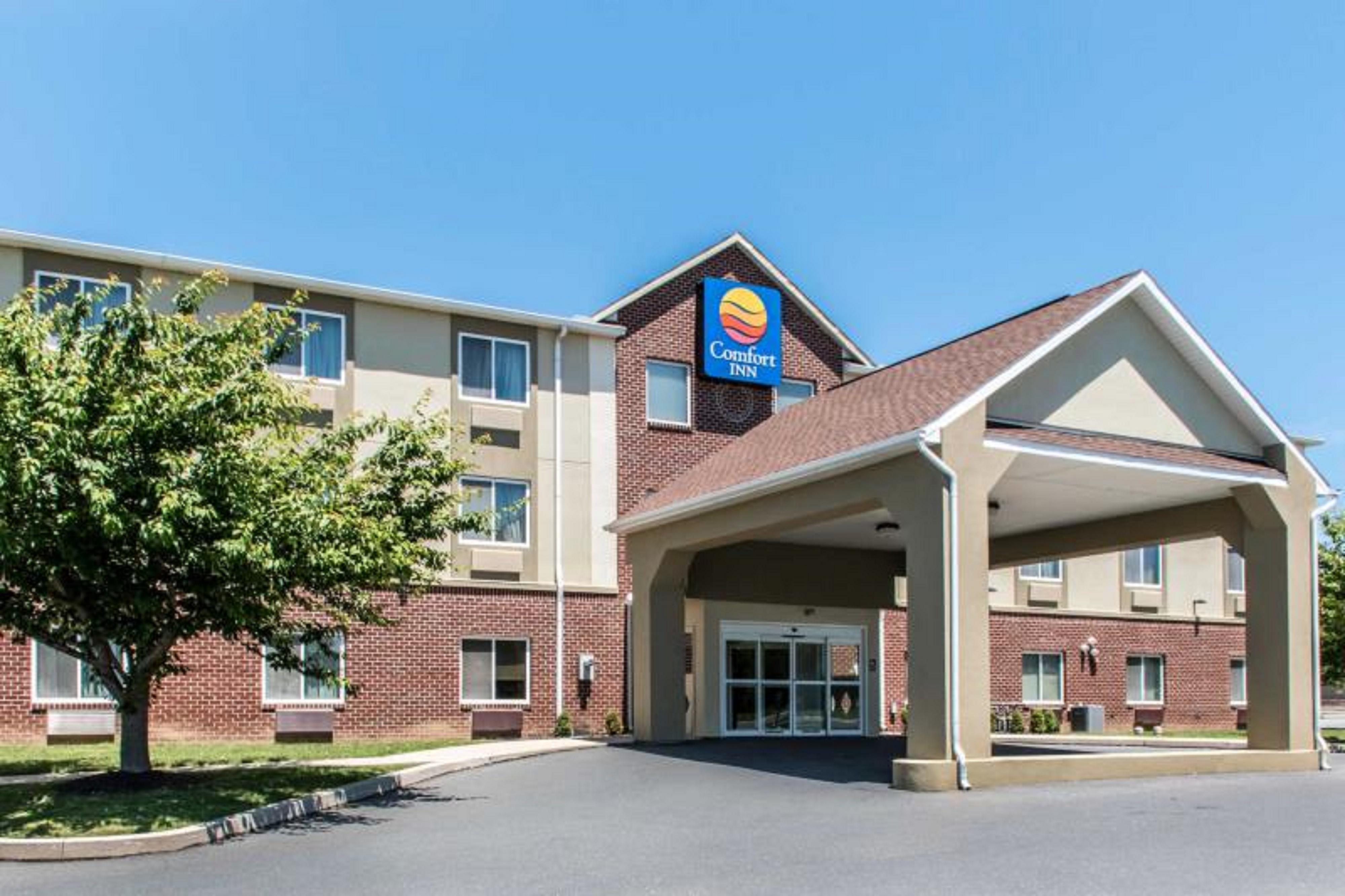 Comfort Inn Lancaster County Columbia Exterior photo