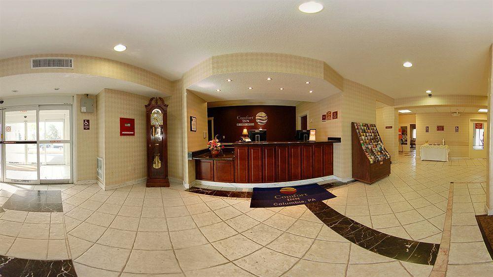 Comfort Inn Lancaster County Columbia Exterior photo